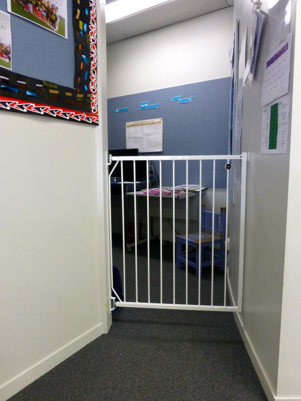 child safety gate nz